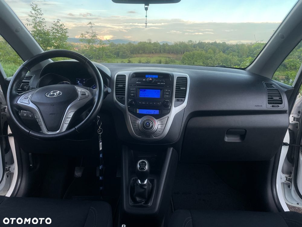 Hyundai ix20 - 18