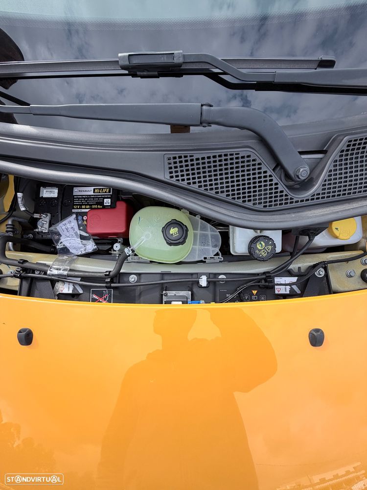 Renault Twingo E-Tech. 22 Urban Night - 25