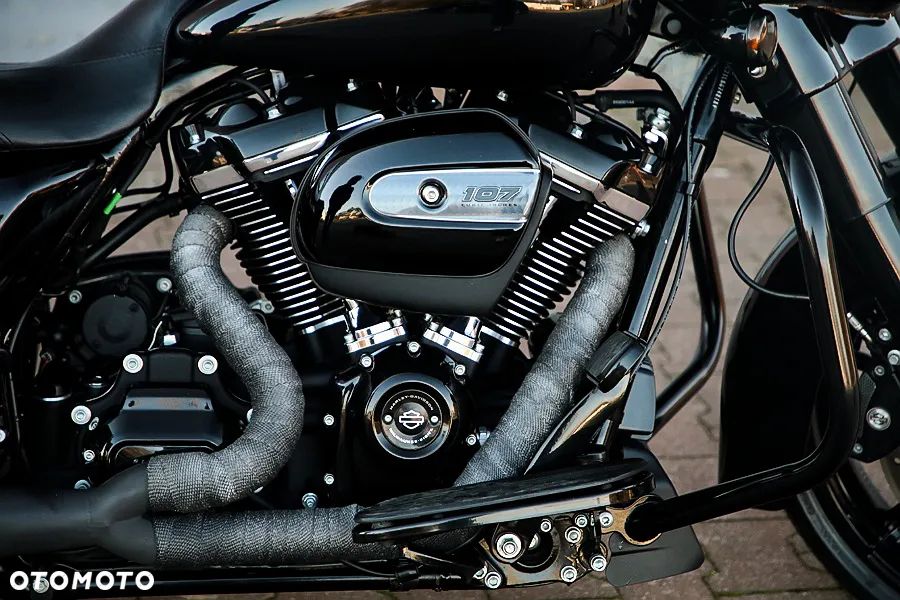 Harley-Davidson Touring Street Glide - 6