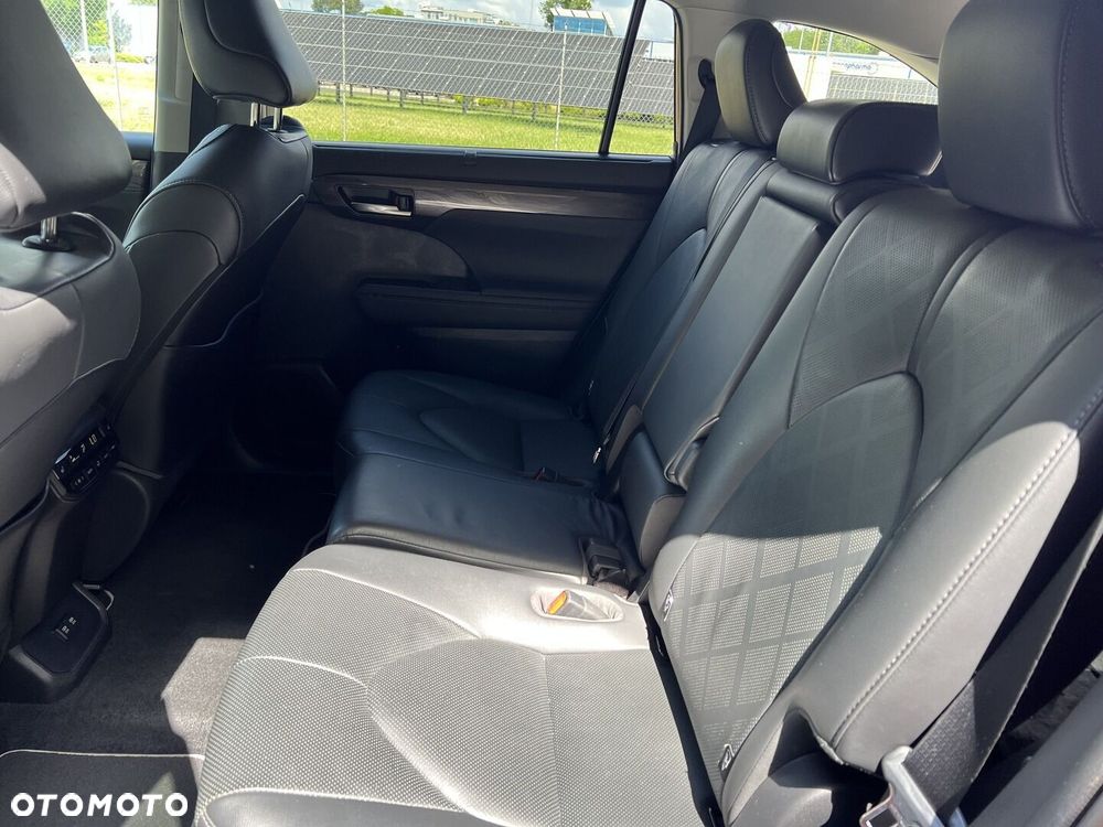 Toyota Highlander - 14