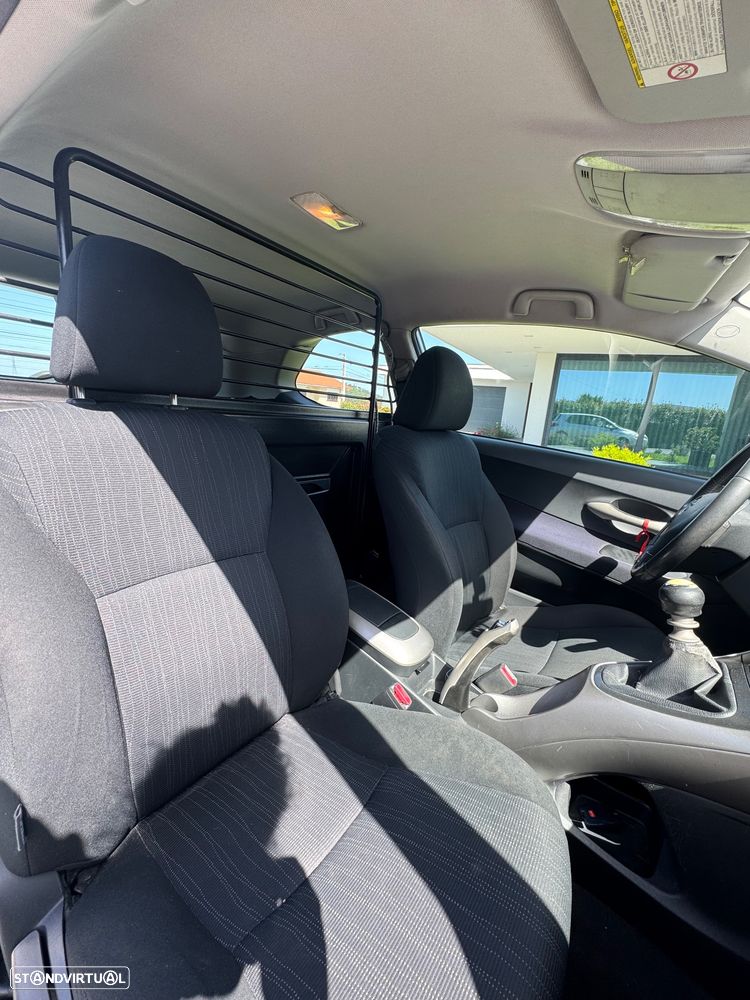 Toyota Auris 1.4 D-4D - 9