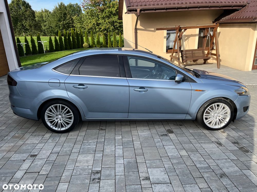 Ford Mondeo 2.5 Titanium - 4