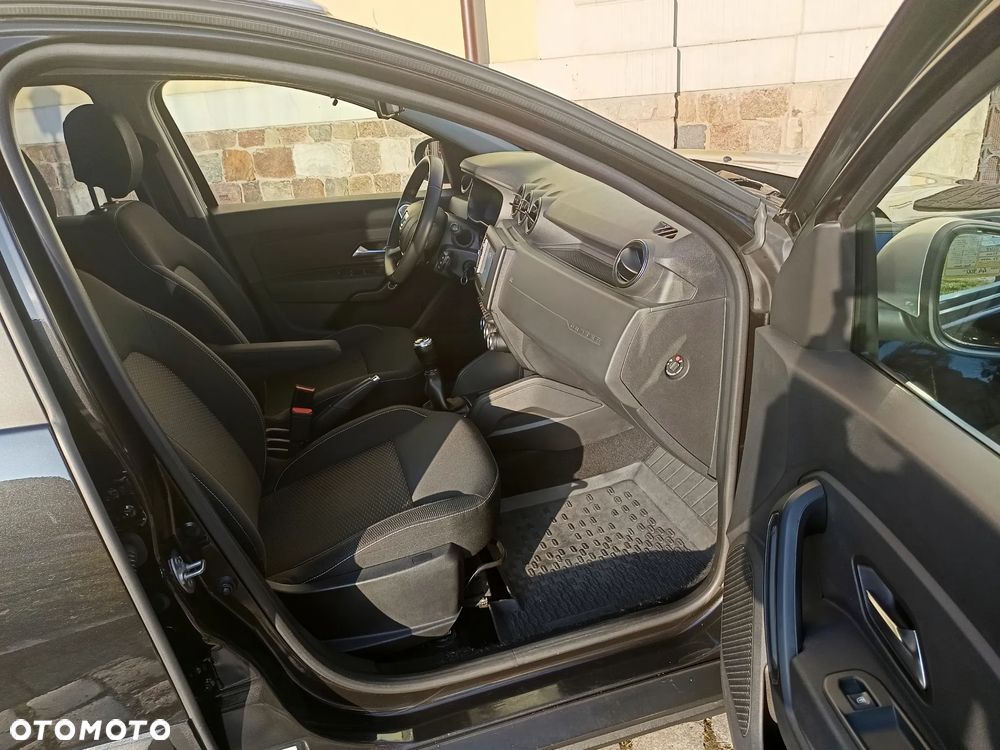Dacia Duster 1.6 SCe Comfort - 9