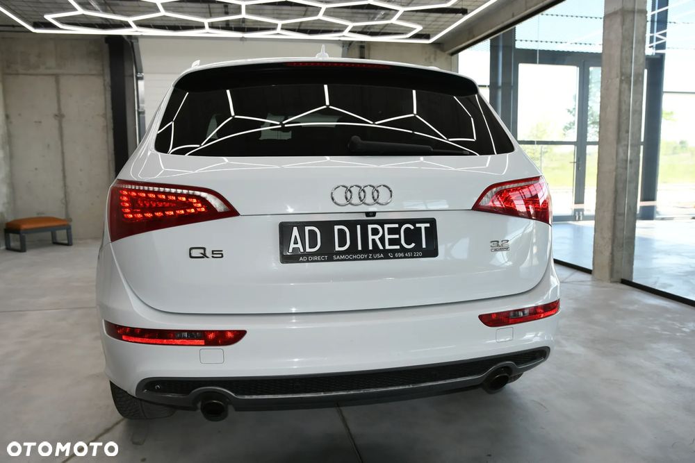 Audi Q5 3.2 FSI Quattro S tronic - 8