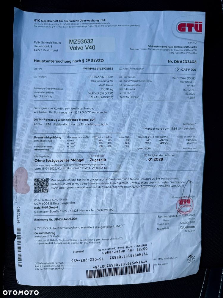 Volvo V40 D4 Momentum - 39