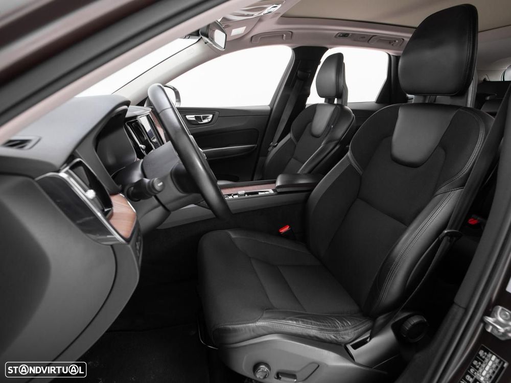 Volvo XC 60 — fotografia 8