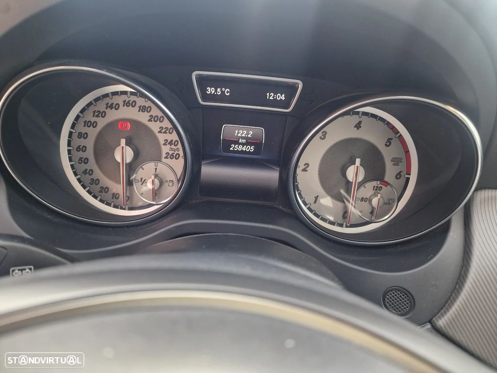 Mercedes-Benz CLA 200 CDi Urban - 18