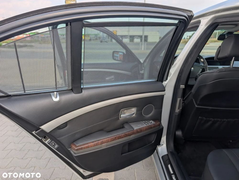BMW Seria 7 730d - 14