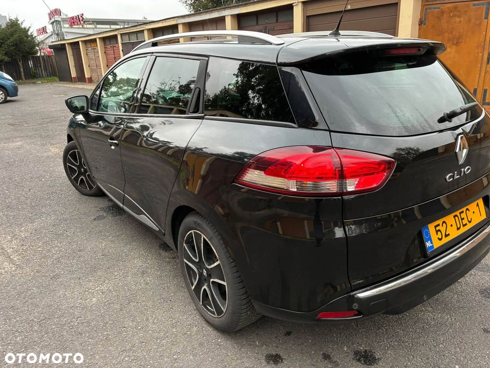Renault Clio - 8
