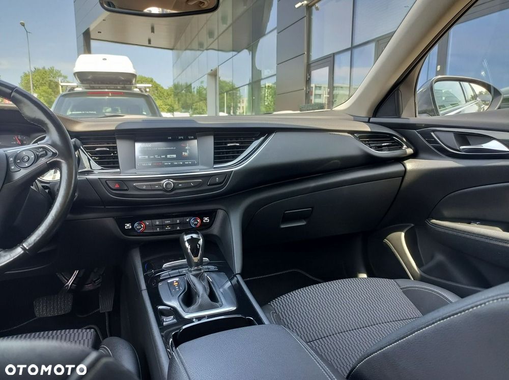 Opel Insignia - 17