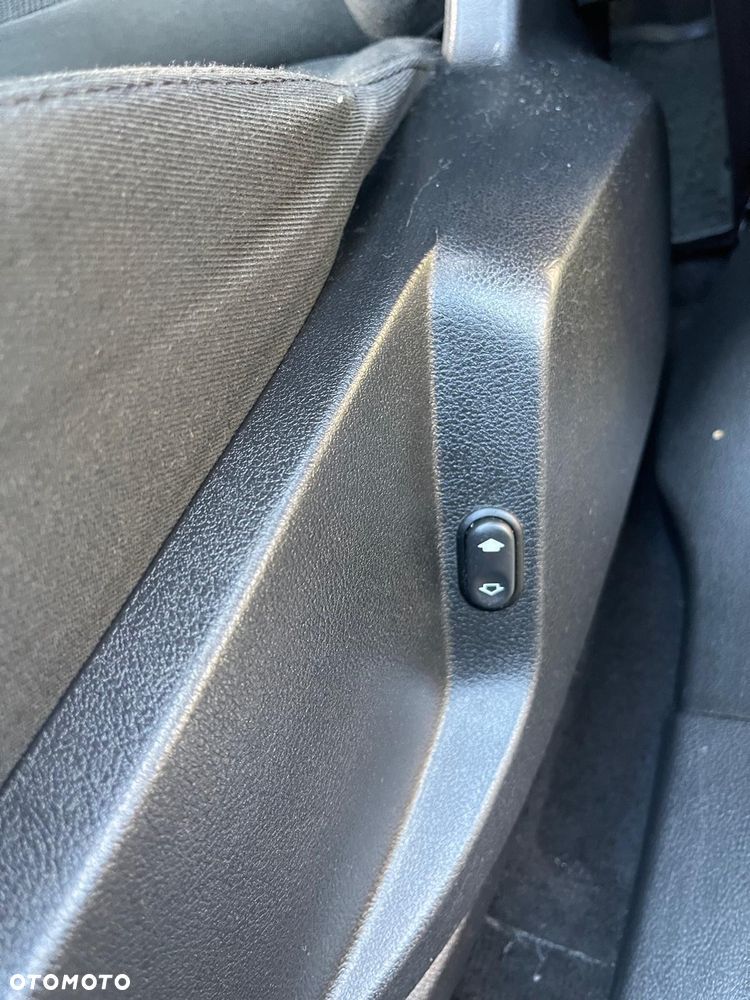 Ford S-Max 2.0 TDCi Titanium - 20