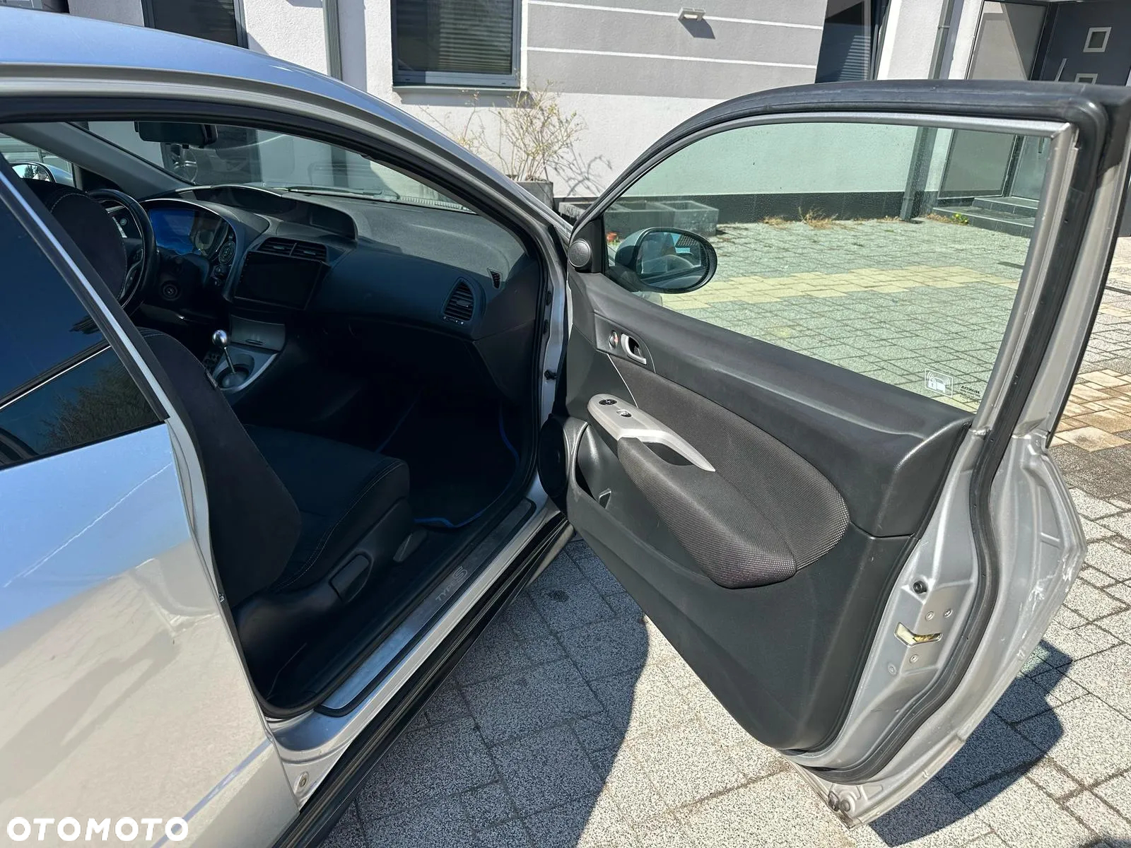 Honda Civic 1.8i-VTEC Type S - 11