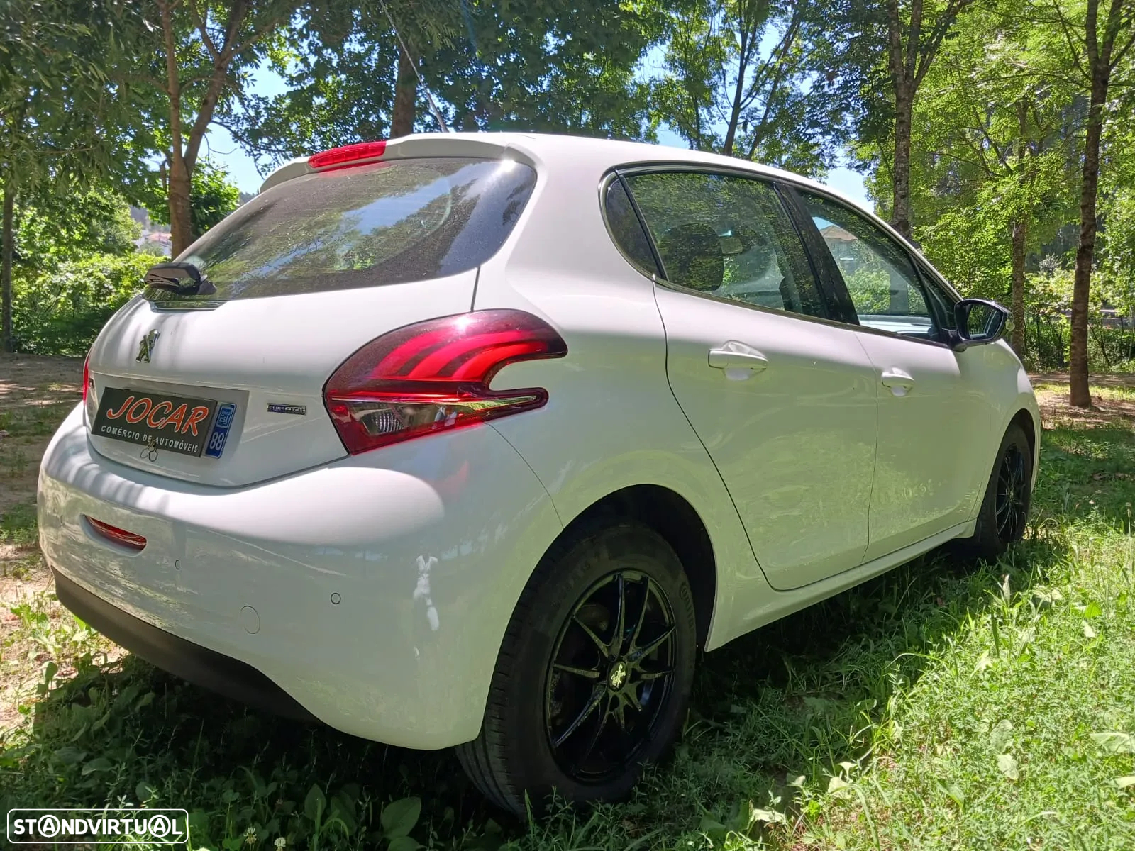 Peugeot 208 1.2 PureTech Active - 9