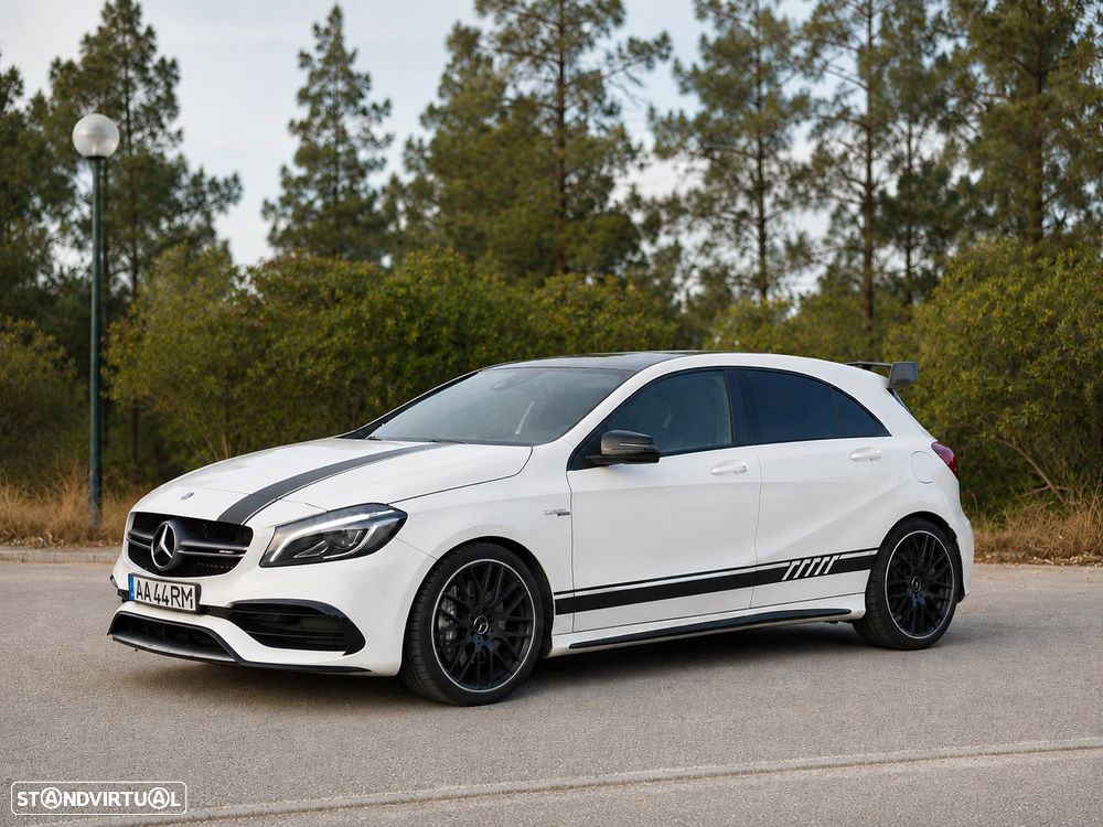 Mercedes-Benz A 45 AMG 4Matic Speedshift 7G-DCT - 1