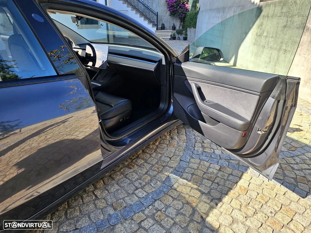 Tesla Model 3 Long Range Tração Integral - 9