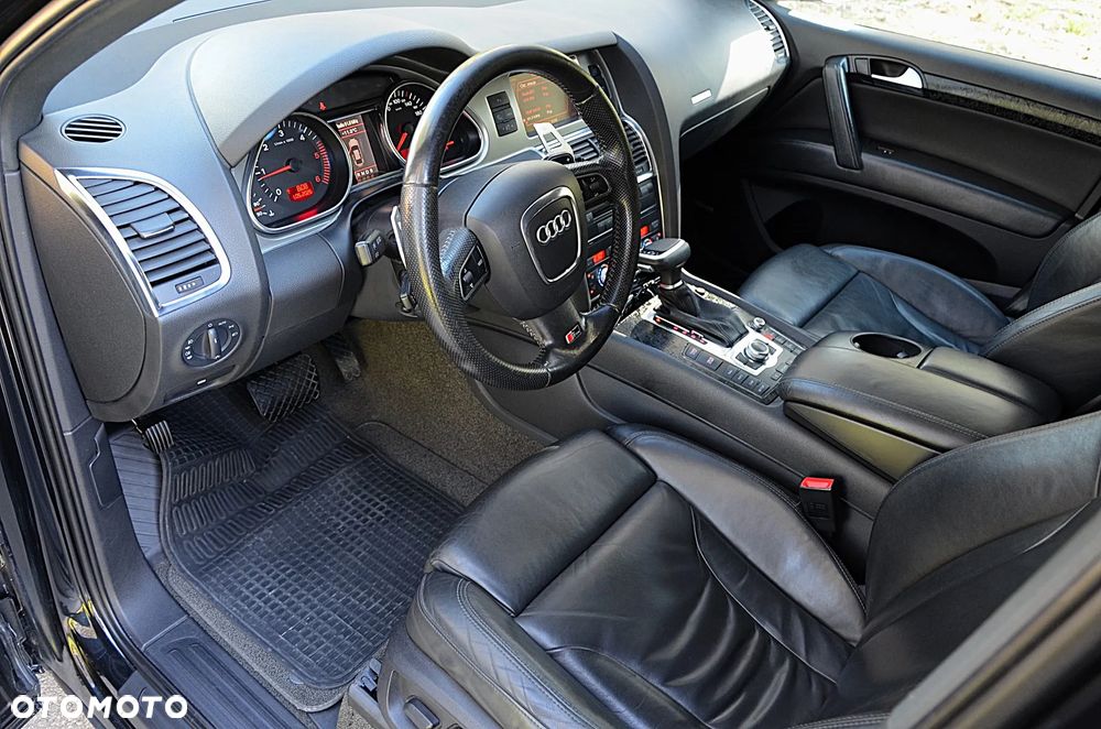 Audi Q7 3.0 TDI DPF quattro tiptronic - 13