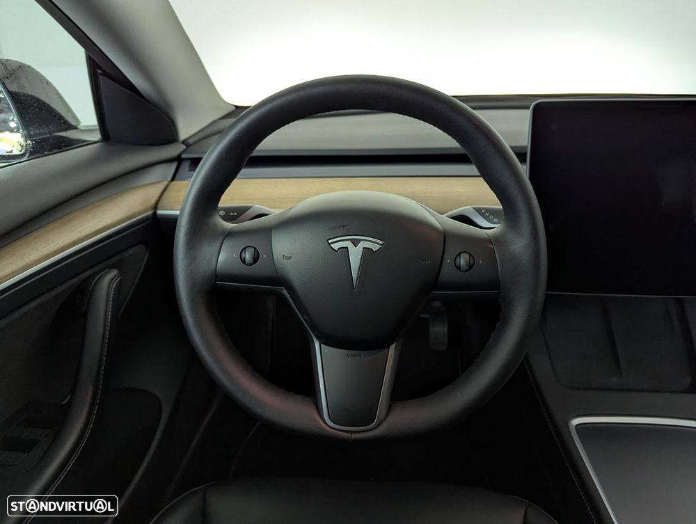 Tesla Model 3 Long Range Tração Traseira - 9