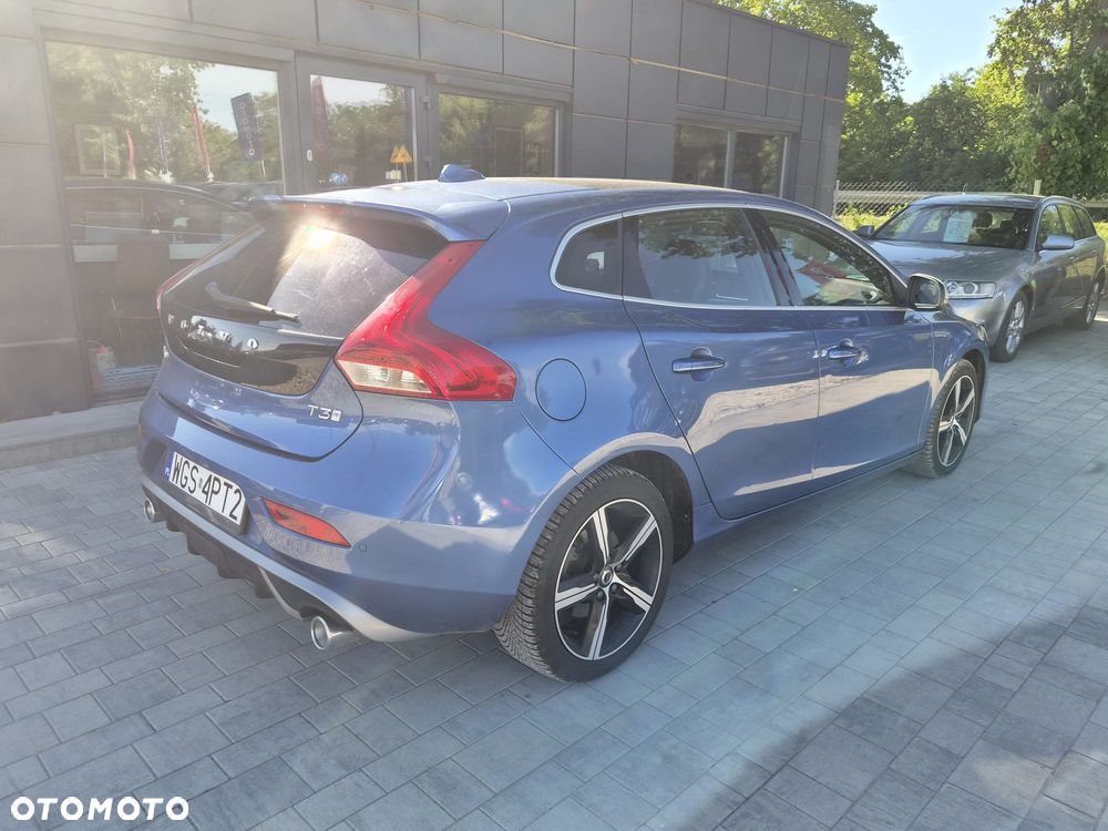 Volvo V40 T3 Geartronic RDesign - 3