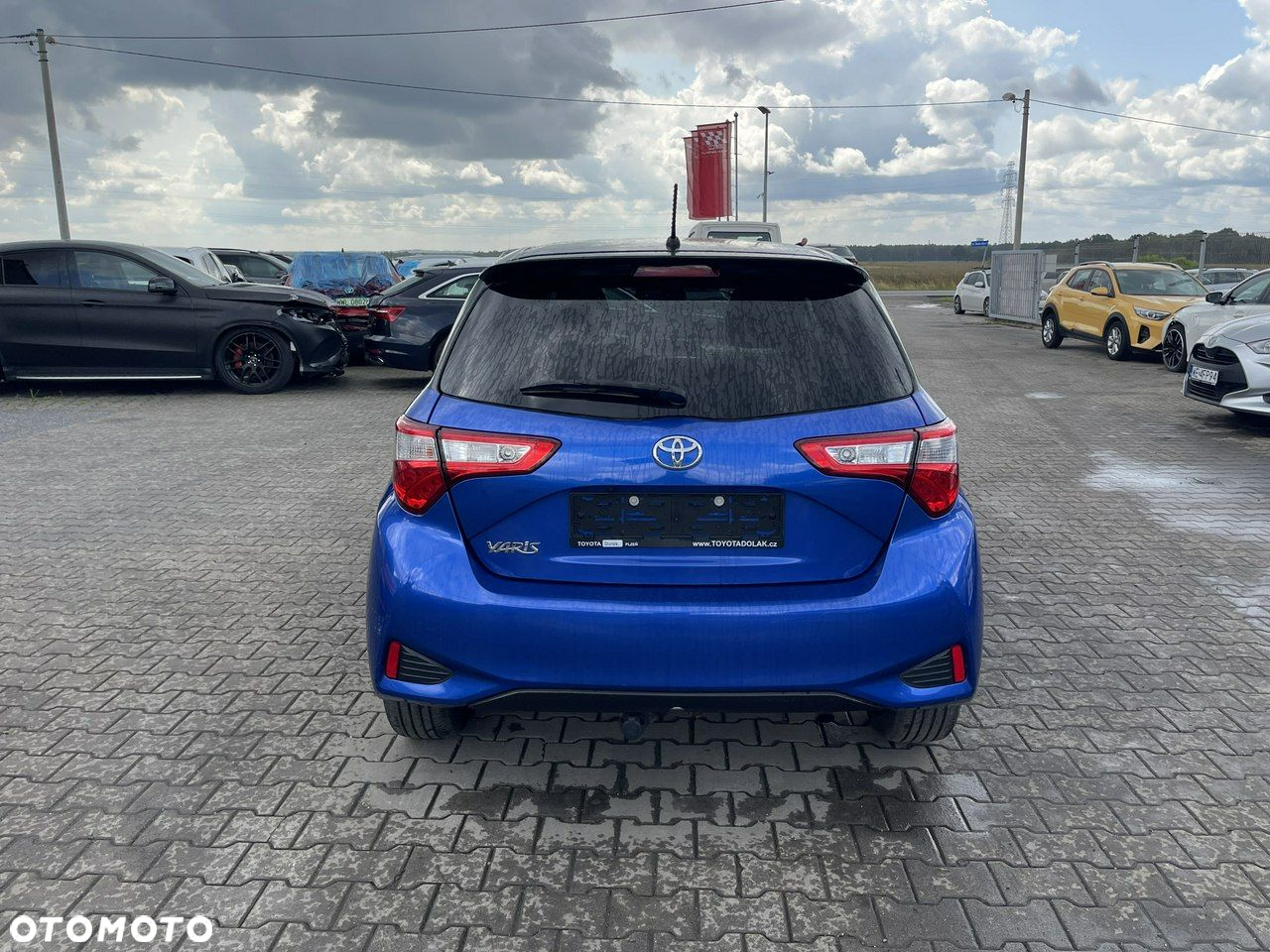 Toyota Yaris 1.5 Premium - 2