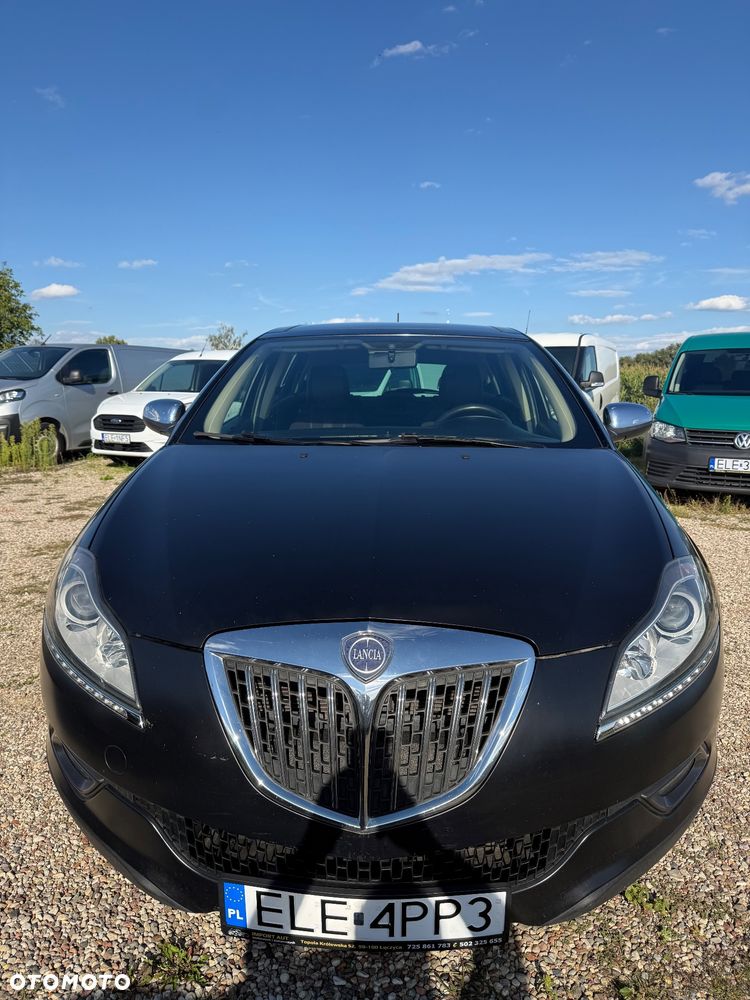Lancia Delta - 5