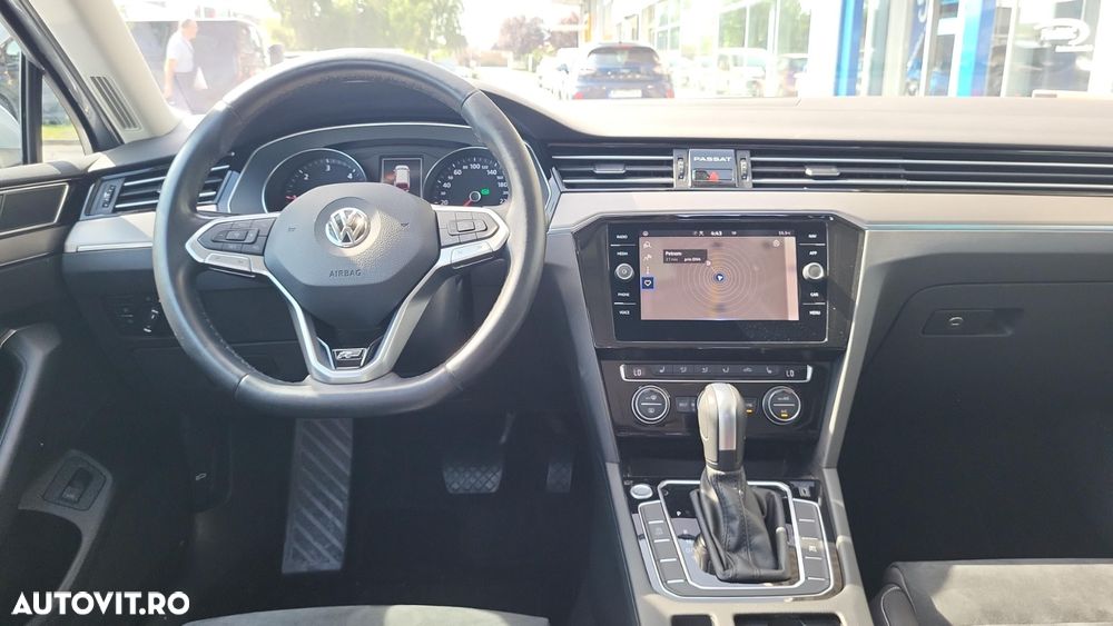 Volkswagen Passat 2.0 TDI DSG 4Motion R Executive - 11