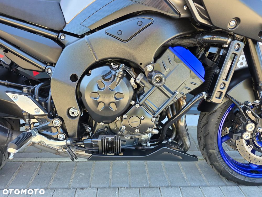 Yamaha FZ8 - 30