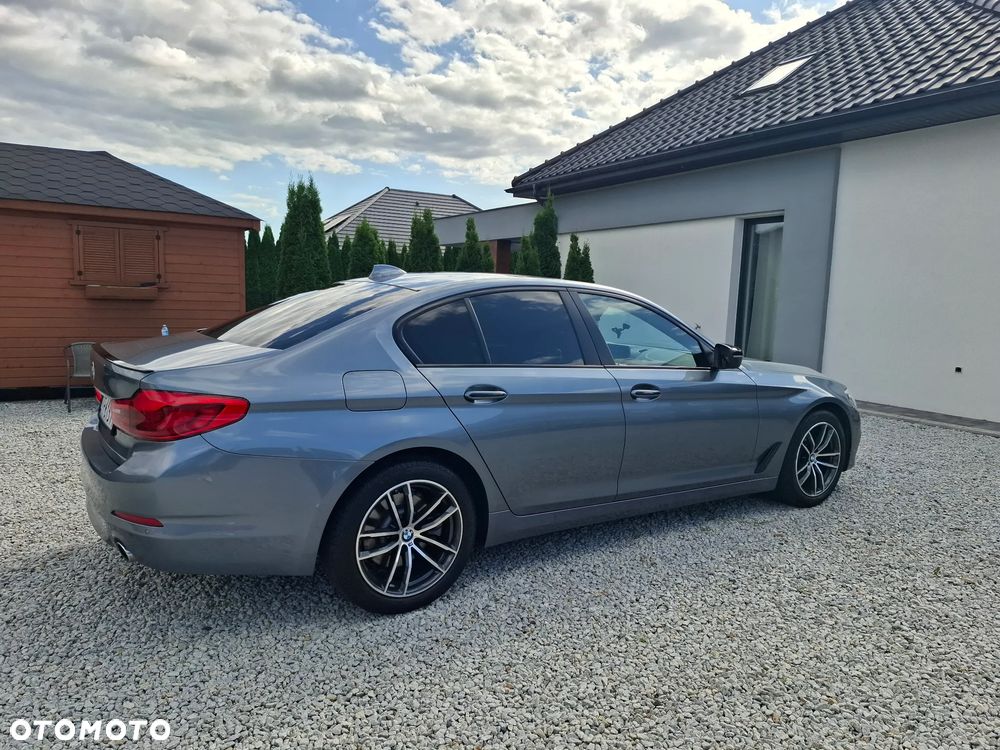 BMW Seria 5 520d Efficient Dynamics - 6