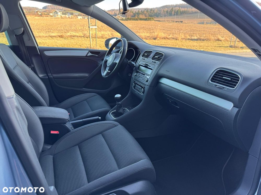 Volkswagen Golf 1.2 TSI Team - 11