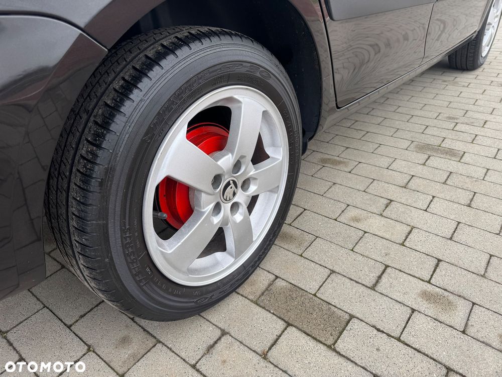 Skoda Fabia 1.2 HTP Ambiente - 13