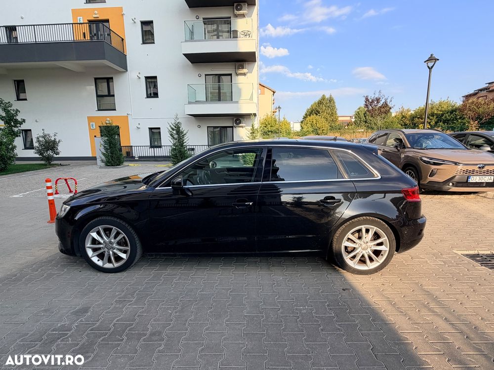 Audi A3 Sportback 1.4 TFSI Stronic Ambiente - 2
