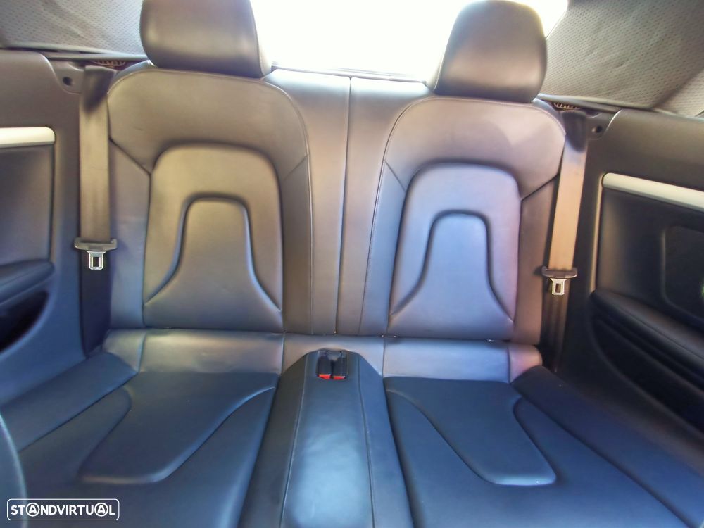 Audi A5 Cabrio 2.0 TDi Multitronic S-line - 14