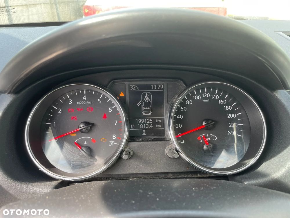 Nissan Qashqai 2.0 Acenta - 8