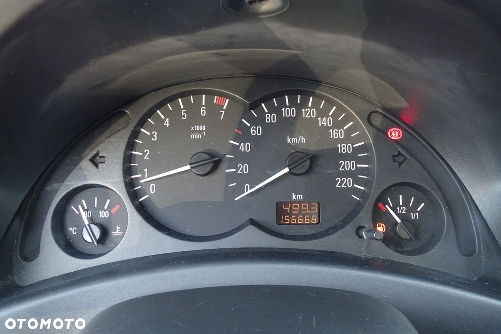 Opel Corsa 1.2 16V NJoy - 33