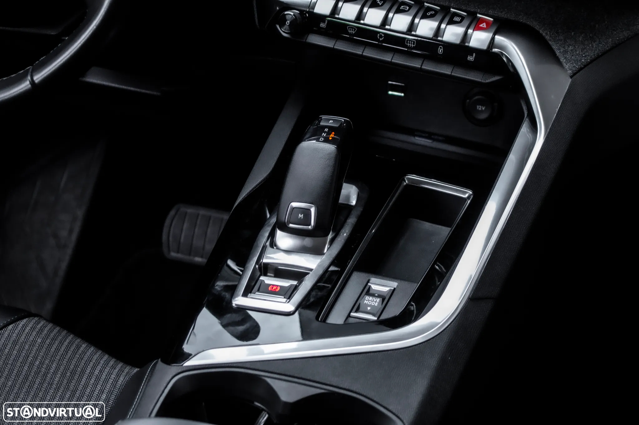 Peugeot 5008 1.5 BlueHDi Allure EAT8 - 40