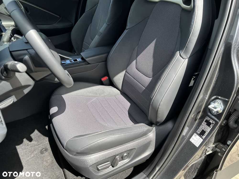 Toyota C-HR 1.8 Hybrid Executive - 16