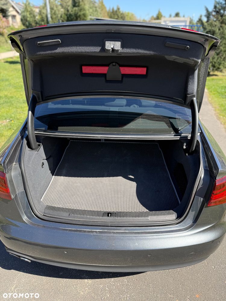 Audi A6 Limousine 2.0 TDI DPF multitronic sport selection - 19