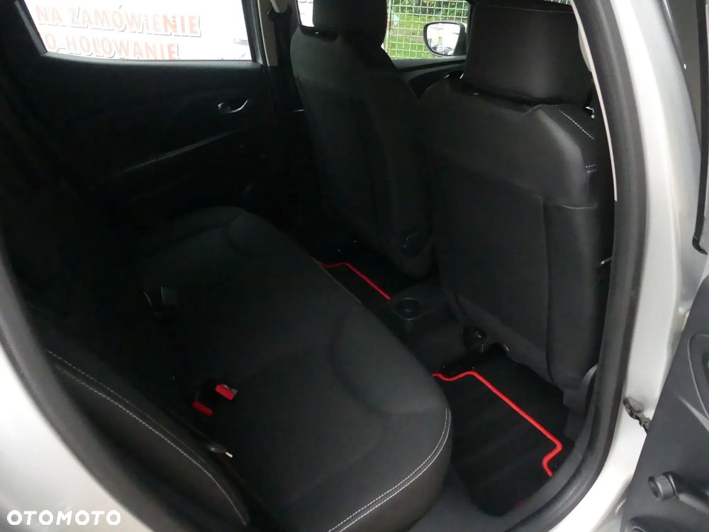 Renault Clio - 16