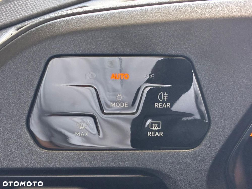 Volkswagen Caddy Maxi Cargo 2.0 TDI 122 KM DSG - 26