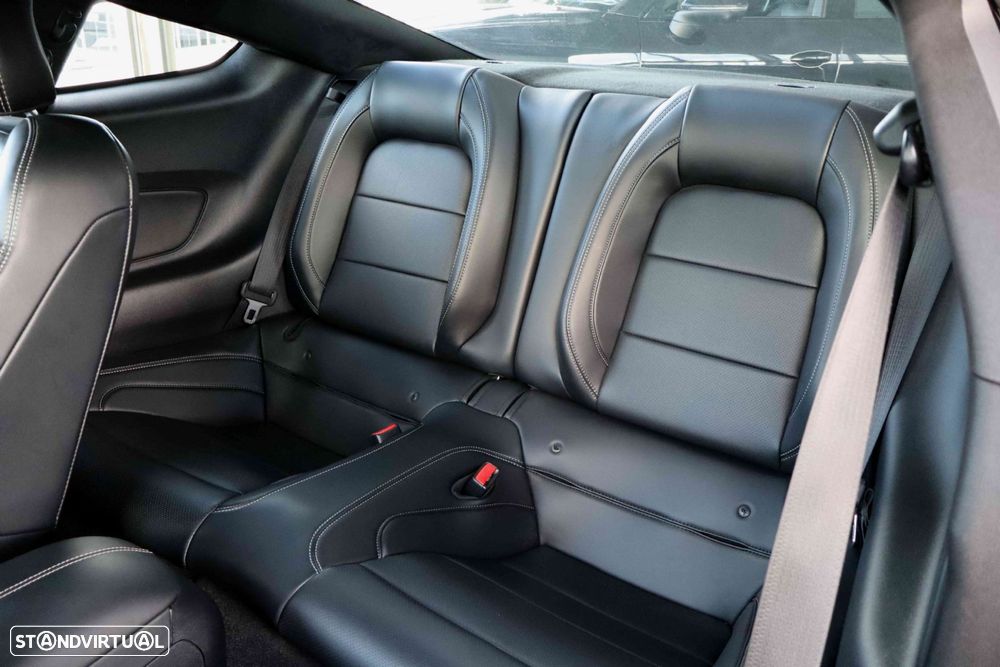 Ford Mustang 2.3i EcoBoost - 17
