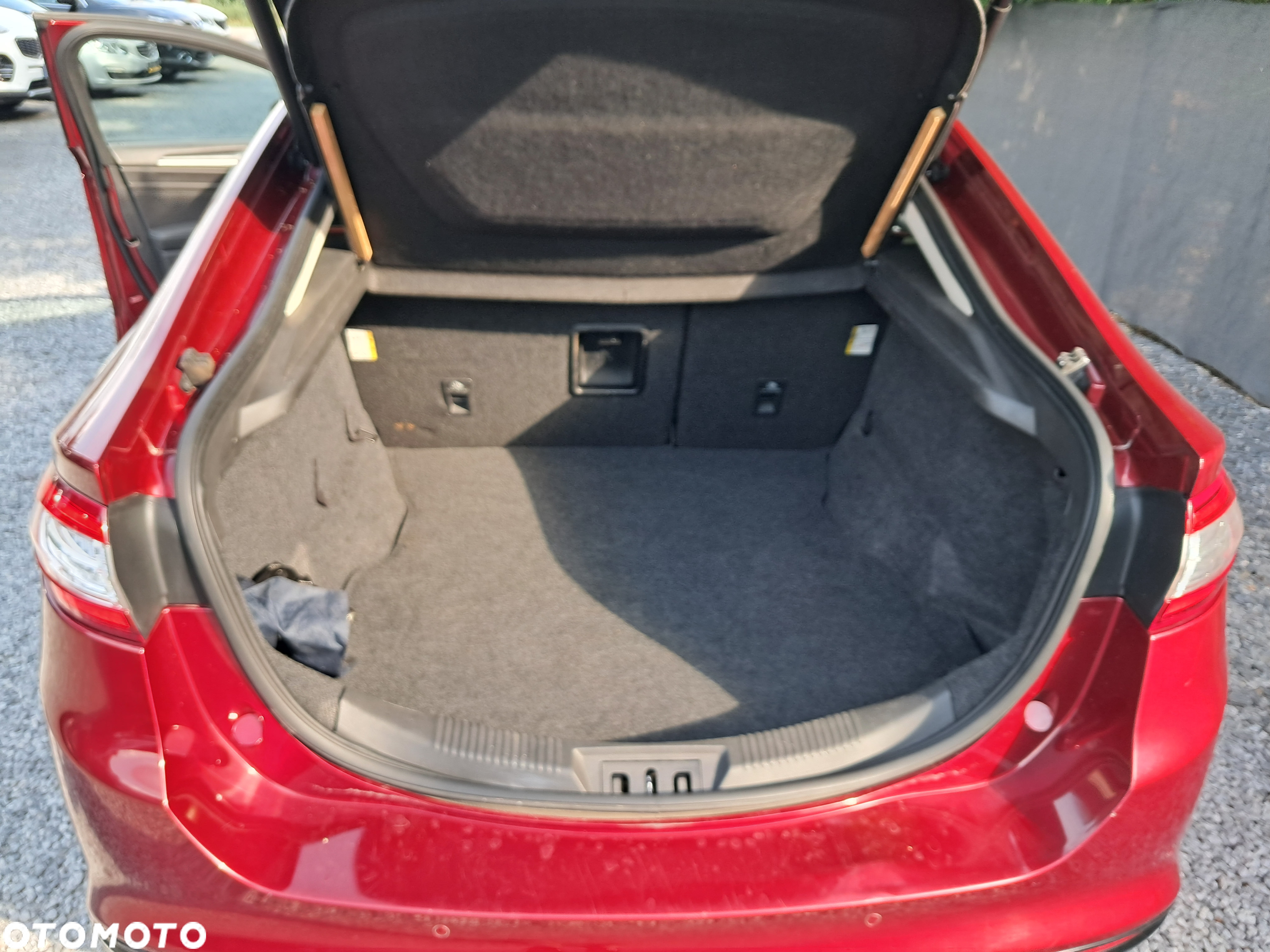 Ford Mondeo - 16
