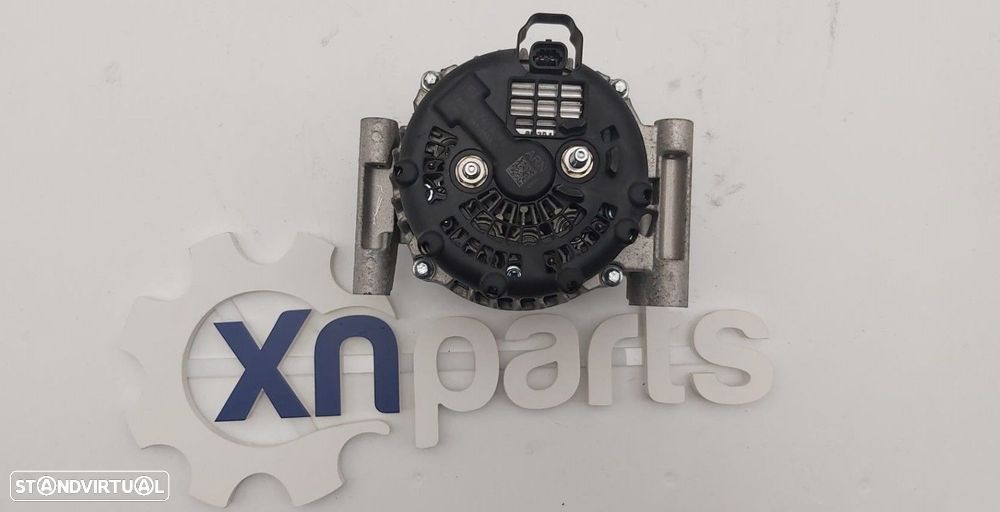 Alternador Usado OPEL ASTRA J (P10) 1.6 CDTi REF. 42418276 MOTOR B16DTL - 4