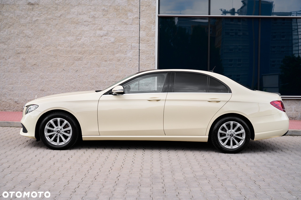 Mercedes-Benz Klasa E 200 d 9G-TRONIC - 8