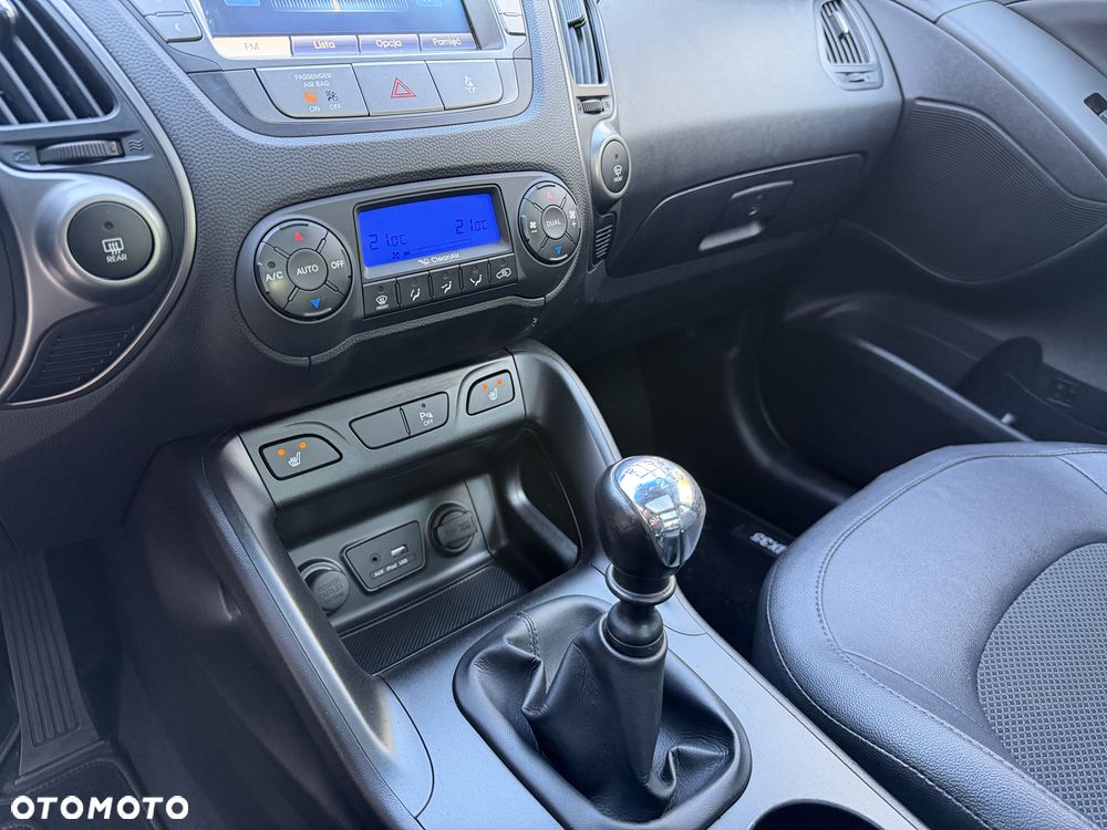 Hyundai ix35 - 22