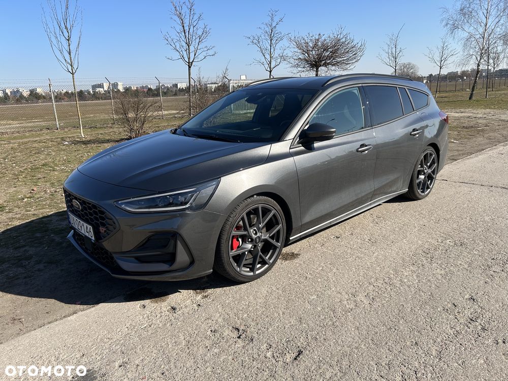 Ford Focus 2.3 EcoBoost ST X - 2