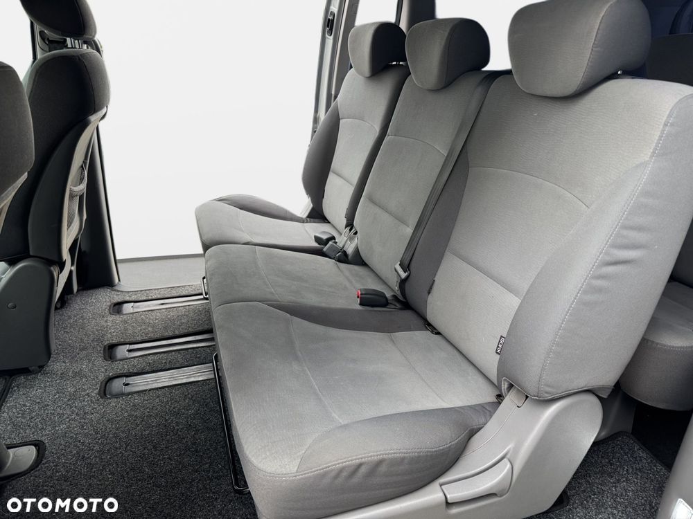 Hyundai H-1 - 20