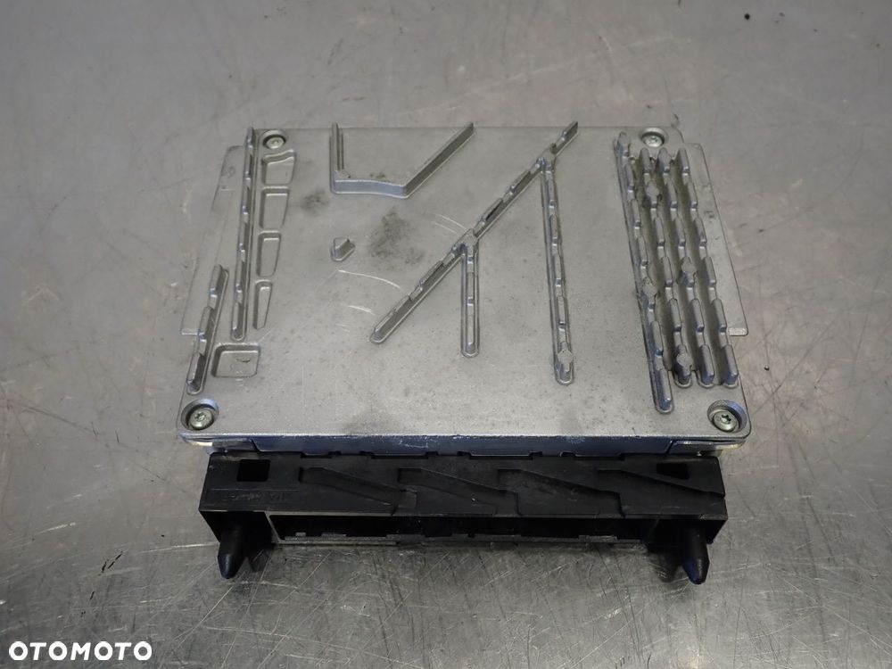 KOMPUTER SILNIKA VOLVO V70 II  0281011078 - 2