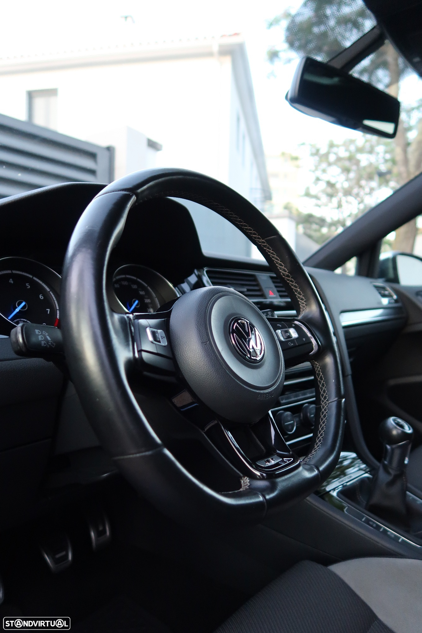 VW Golf 2.0 TSi R - 14