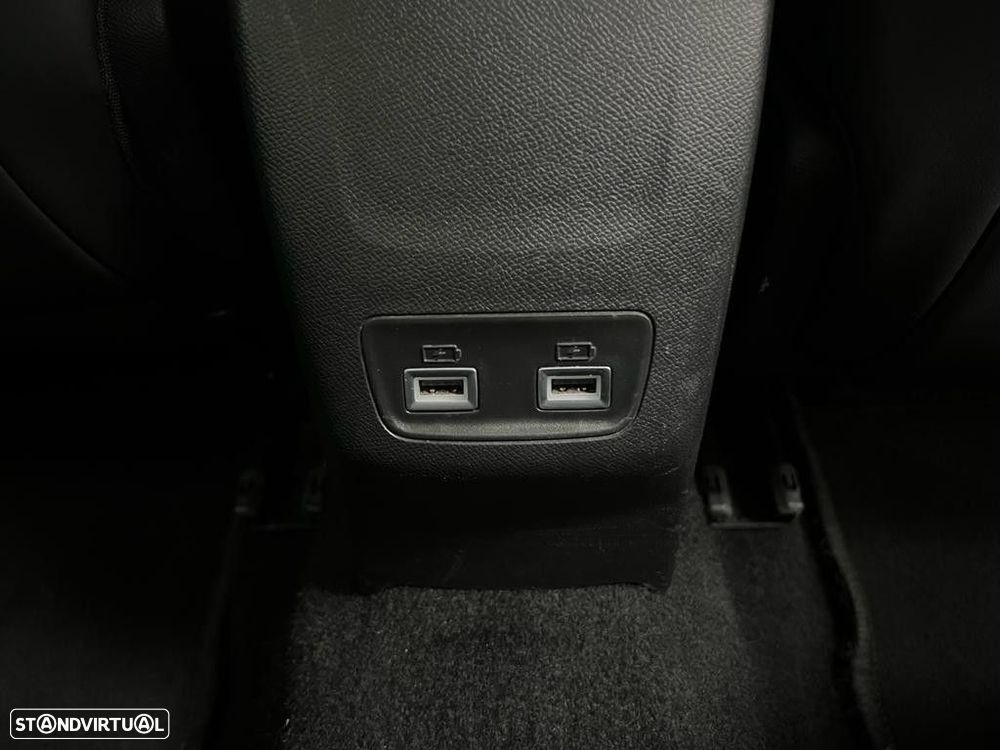 Peugeot 208 1.2 PureTech Allure - 31