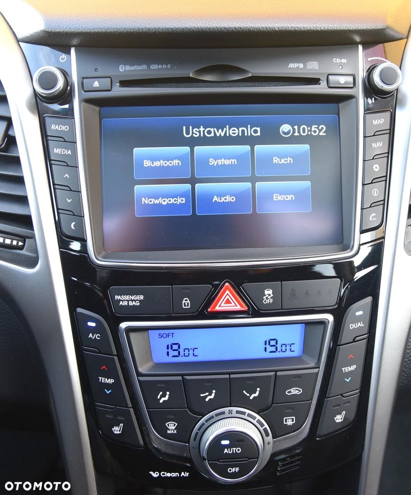 Hyundai i30 blue 1.6 GDI DCT Premium - 31