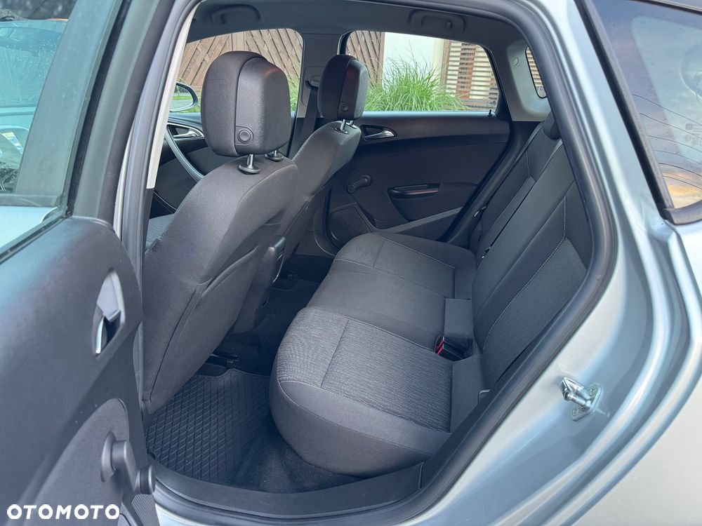 Opel Astra - 13